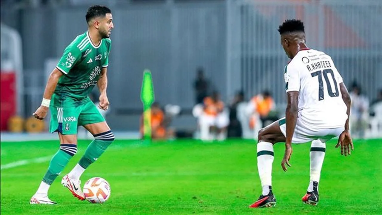بث مباشر.. تردد القنوات الناقلة لمباراة أهلي جدة والاتفاق في الدوري السعودي